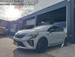 Grijs Gebruikt 2024 Renault Clio V Esprit Alpine Hatchback | € 25.390