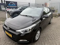 Zwart Gebruikt 2017 Hyundai i20 GO! Hatchback | € 7.450 (Eerlijke prijs)