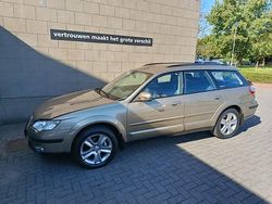 Geel Gebruikt 2008 Subaru Outback Comfort SUV | € 5.750 (Iets duurder)