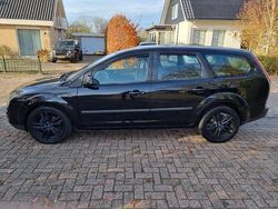 Gebruikt 2006 Ford Focus Futura Stationwagen | € 1.495 (Goede deal)