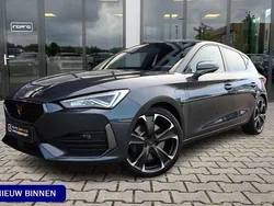 Grijs, metallic lak Gebruikt 2022 Cupra Leon VZ Hatchback | € 22.900 (Super prijs)
