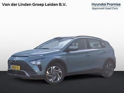 Mangrove green (groen metallic) Gebruikt 2022 Hyundai Bayon Comfort SUV | € 18.950 (Eerlijke prijs)