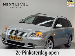 Grijs Gebruikt 2006 Toyota Avensis Executive Stationwagen | € 4.399 (Eerlijke prijs)