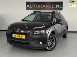Zwart Gebruikt 2017 Citroën C4 Cactus PureTech Hatchback | € 9.998 (Eerlijke prijs)