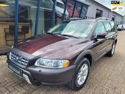Rood Gebruikt 2006 Volvo XC70 Summum SUV | € 10.945 (Eerlijke prijs)
