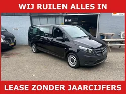 Zwart, metallic lak Gebruikt 2023 Mercedes Vito MPV | € 41.764 (Duur)