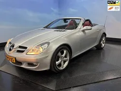 Grijs Gebruikt 2004 Mercedes SLK200 Cabriolet | € 9.999