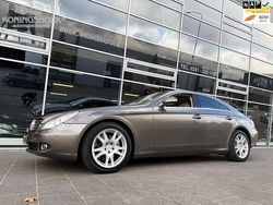 Grijs Gebruikt 2006 Mercedes CLS350 Sedan | € 8.950 (Duur)