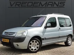Grijs Gebruikt 2004 Peugeot Partner MPV | € 2.450 (Eerlijke prijs)