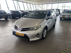 Toyota Auris Touring Sports