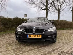 Zwart Gebruikt 2017 BMW 318 Sedan | € 18.250 (Eerlijke prijs)