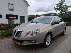 Beige Gebruikt 2011 Lancia Delta Gold Hatchback | € 6.250 (Iets duurder)