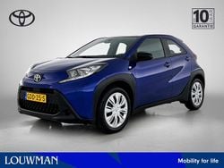Blauw Gebruikt 2024 Toyota Aygo Play Hatchback | € 17.445 (Eerlijke prijs)