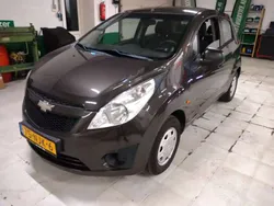 Bruin, metallic lak Gebruikt 2010 Chevrolet Spark Hatchback | € 2.950 (Eerlijke prijs)