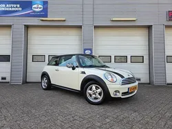 Wit, metallic lak Gebruikt 2009 Mini ONE Hatchback | € 4.950 (Iets duurder)