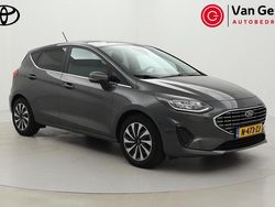 Grijs Gebruikt 2022 Ford Fiesta Titanium Hatchback | € 14.999