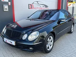 Zwart Gebruikt 2005 Mercedes E320 Avantgarde Sedan | € 3.250 (Eerlijke prijs)