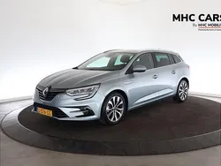 Grijs Gebruikt 2021 Renault Mégane GrandTour Edition One Stationwagen | € 14.400 (Goede deal)
