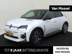 Wit Gebruikt 2025 Renault R5 Urban Hatchback | € 29.940