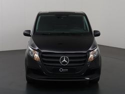 Zwart Nieuw 2025 Mercedes e-Vito Van | € 59.950