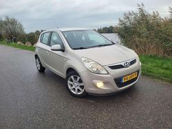 Gebruikt 2009 Hyundai i20 Comfort Sedan | € 2.450 (Eerlijke prijs)