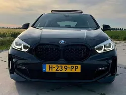 Zwart Gebruikt 2020 BMW 118 Hatchback | € 18.999 (Goede deal)