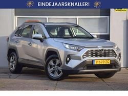 Grijs Gebruikt 2022 Toyota RAV4 Active SUV | € 29.200 (Goede deal)