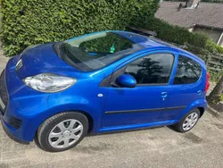 Blauw Gebruikt 2010 Peugeot 107 Hatchback | € 3.800 (Eerlijke prijs)
