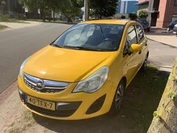 Geel Gebruikt 2012 Opel Corsa S Hatchback | € 2.100 (Goede deal)