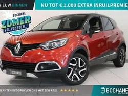 Twotone rouge flamme / noir e Gebruikt 2016 Renault Captur XMOD SUV | € 11.440 (Eerlijke prijs)