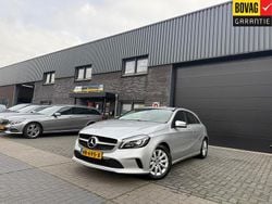 Grijs Gebruikt 2015 Mercedes A160 Ambition Hatchback | € 13.450 (Eerlijke prijs)