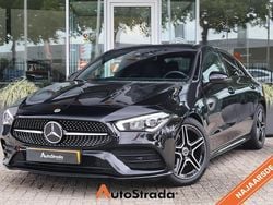 Zwart Gebruikt 2021 Mercedes 180 AMG line Sedan | € 28.900 (Eerlijke prijs)