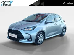 Grijs Gebruikt 2025 Toyota Yaris Hybrid Active Hatchback | € 22.245 (Goede deal)