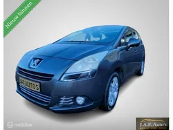 Grijs Gebruikt 2009 Peugeot 5008 MPV | € 5.750 (Eerlijke prijs)