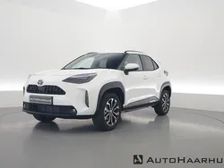 Wit Nieuw 2025 Toyota Yaris Cross SUV | € 32.450 (Eerlijke prijs)