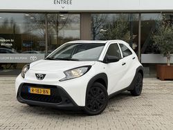 Wit Gebruikt 2022 Toyota Aygo Hatchback | € 13.950 (Goede deal)