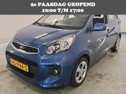 Blauw, metallic lak Gebruikt 2017 Kia Picanto Hatchback | € 7.900 (Goede deal)