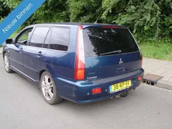 Blauw, metallic lak Gebruikt 2005 Mitsubishi Lancer Stationwagen | € 1.999 (Duur)