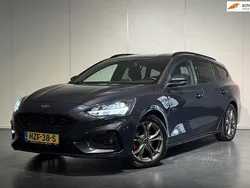 Grijs Gebruikt 2020 Ford Focus Business Edition Stationwagen | € 14.950 (Eerlijke prijs)