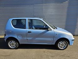 Blauw, metallic lak Gebruikt 2003 Fiat Seicento Hatchback | € 1.250 (Eerlijke prijs)