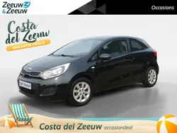 Zwart Gebruikt 2013 Kia Rio Comfort Hatchback | € 7.250 (Eerlijke prijs)