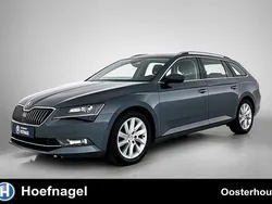 Grijs Gebruikt 2019 Skoda Superb Business Line Stationwagen | € 23.900 (Goede deal)