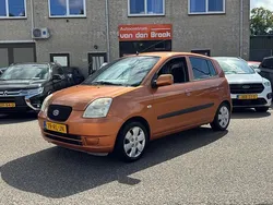 Oranje Gebruikt 2005 Kia Picanto Hatchback | € 1.245 (Eerlijke prijs)