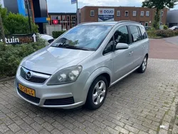 Grijs Gebruikt 2005 Opel Zafira Enjoy MPV | € 1.390 (Eerlijke prijs)