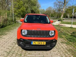 Oranje Gebruikt 2017 Jeep Renegade Longitude SUV | € 14.500 (Eerlijke prijs)