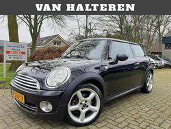 Zwart (metallic) Gebruikt 2009 Mini ONE Hatchback | € 999