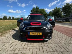 Zwart Gebruikt 2011 Mini Cooper Hatchback | € 12.500