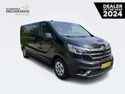 Midnightzwart d68 Gebruikt 2024 Renault Trafic Van | € 33.658 (Duur)
