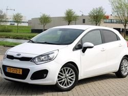 Wit Gebruikt 2011 Kia Rio Plus Hatchback | € 5.450 (Iets duurder)