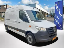 Wit Nieuw 2024 Mercedes E-Sprinter Van | € 23.900
